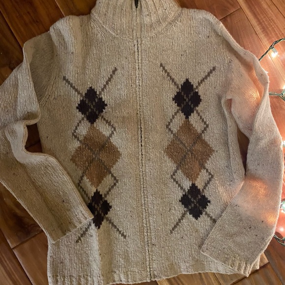 ❤️ 5/25 Eddie Bauer Argyle Wool Cardigan. Distinguished look. Perfect condition. - Picture 3 of 4